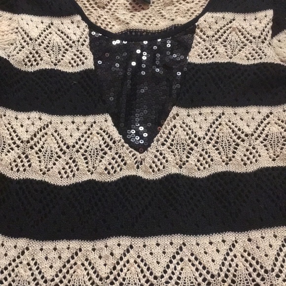 Women’s Living Doll Sparkly Knit Sweater - Picture 4 of 8